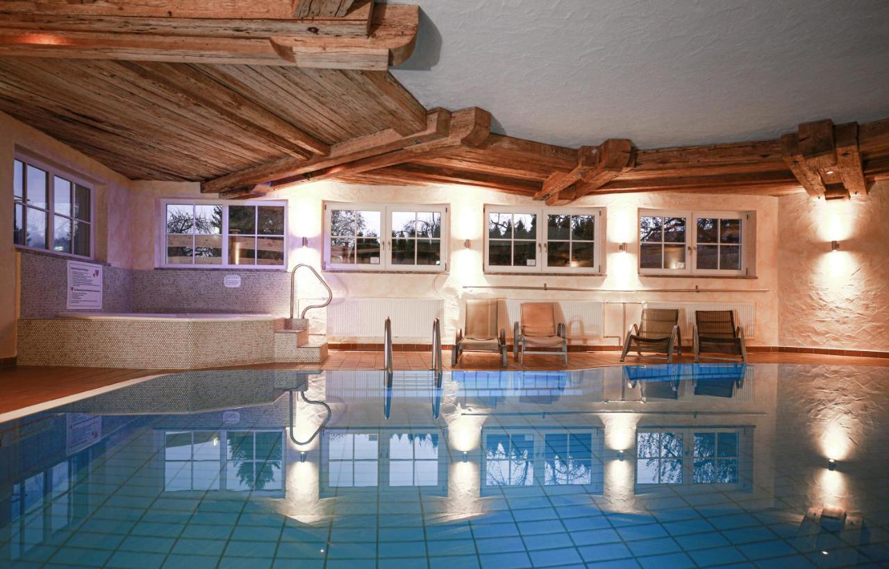Seehotel Wassermann Зеон-Зебрукк Экстерьер фото