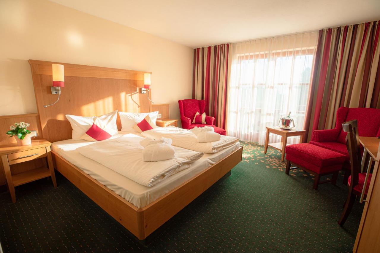 Seehotel Wassermann Зеон-Зебрукк Экстерьер фото