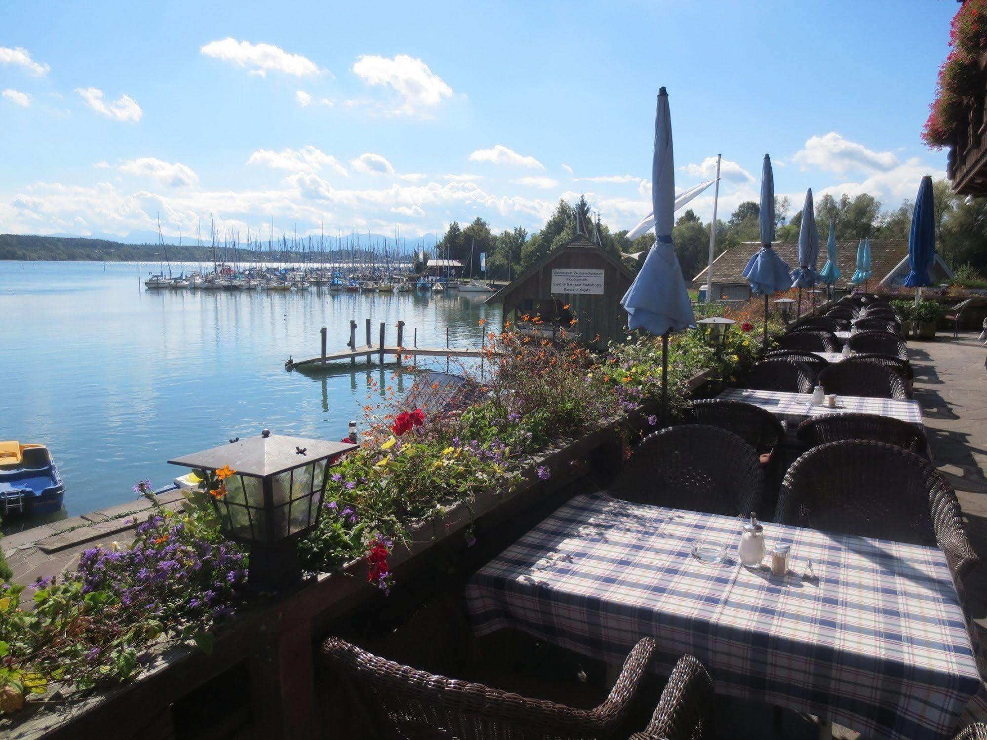 Seehotel Wassermann Зеон-Зебрукк Экстерьер фото